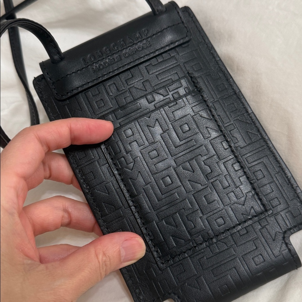 Longchamp Black Crossbody Phone Pouch - Picture 2 of 6